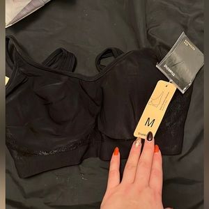 True kind comfort wireless shaper bra black